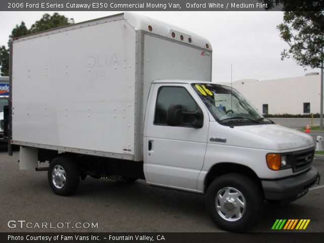 2006 Ford E Series Cutaway E350 Commercial Moving Van in Oxford White