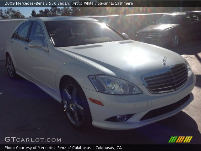 2009 Mercedes-Benz S 550 Sedan in Arctic White
