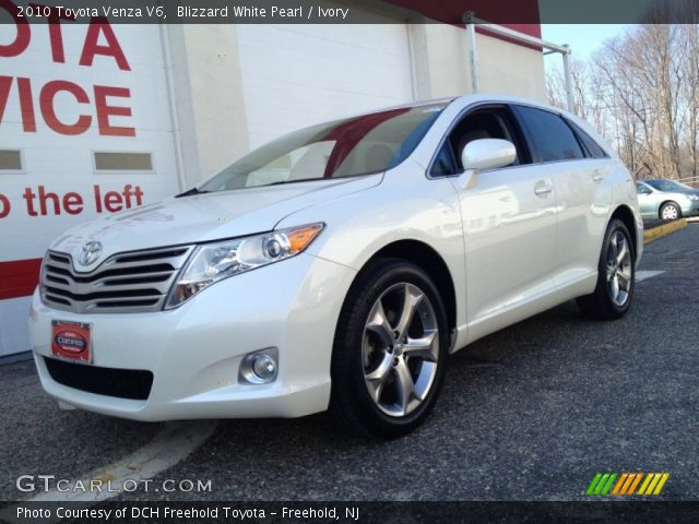 2010 Toyota Venza V6 in Blizzard White Pearl