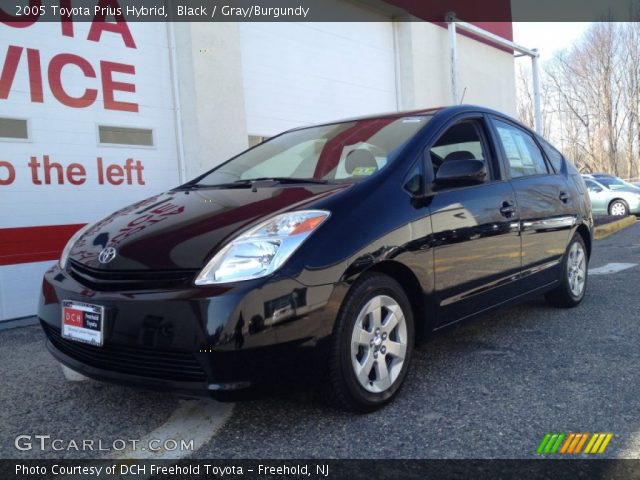 2005 Toyota Prius Hybrid in Black