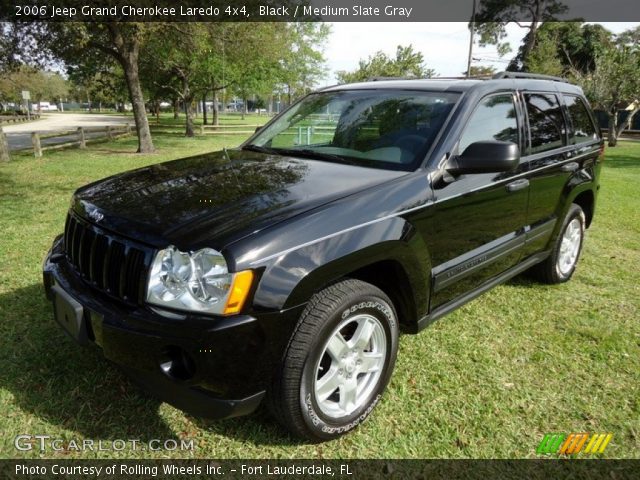2006 Jeep Grand Cherokee Laredo 4x4 in Black