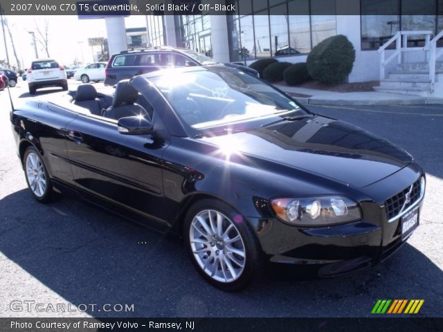 2007 Volvo C70 T5 Convertible in Solid Black