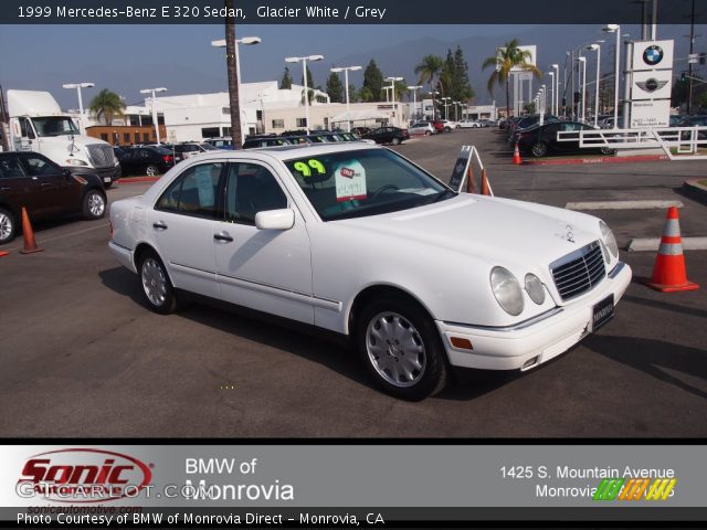 1999 Mercedes-Benz E 320 Sedan in Glacier White