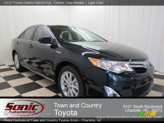 2013 Toyota Camry Hybrid XLE in Cosmic Gray Metallic