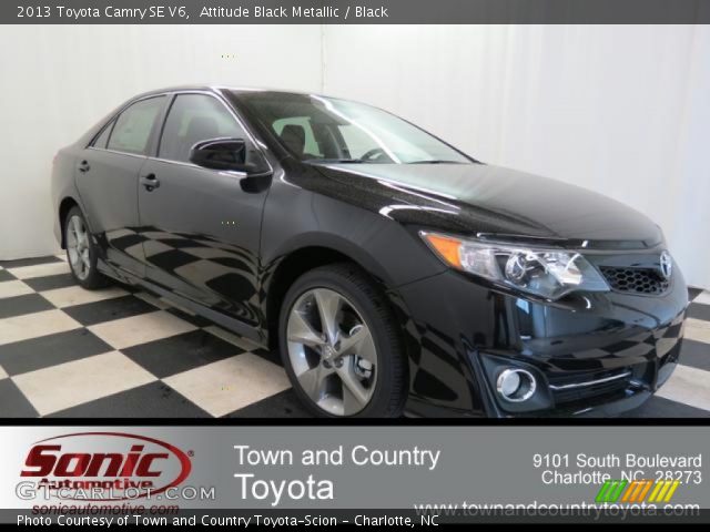 2013 Toyota Camry SE V6 in Attitude Black Metallic