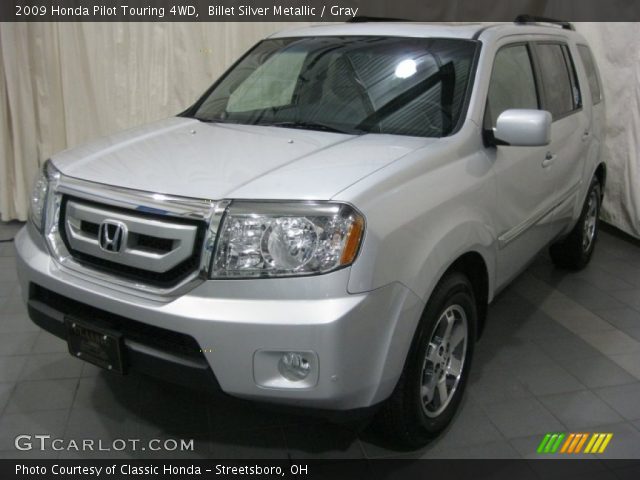 2009 Honda Pilot Touring 4WD in Billet Silver Metallic