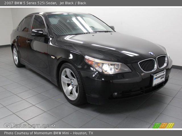 2007 BMW 5 Series 525i Sedan in Jet Black