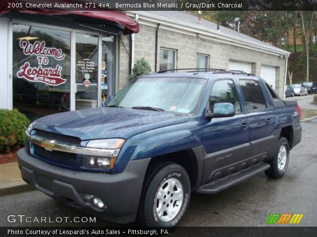 2005 Chevrolet Avalanche Z71 4x4 in Bermuda Blue Metallic