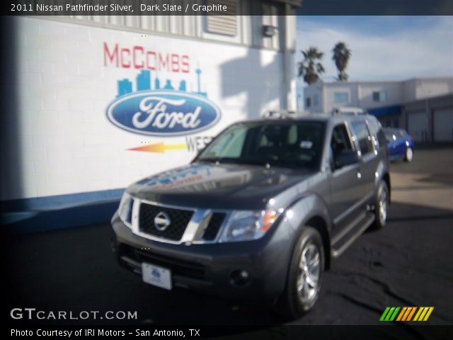 2011 Nissan Pathfinder Silver in Dark Slate