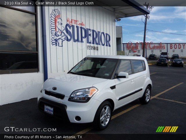 2010 Kia Soul + in Clear White