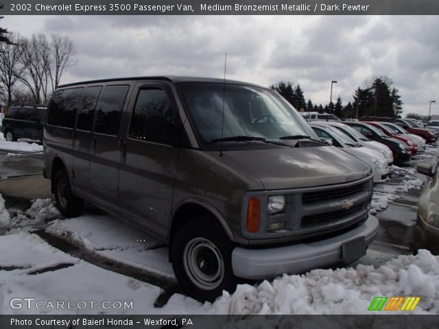 2002 Chevrolet Express 3500 Passenger Van in Medium Bronzemist Metallic