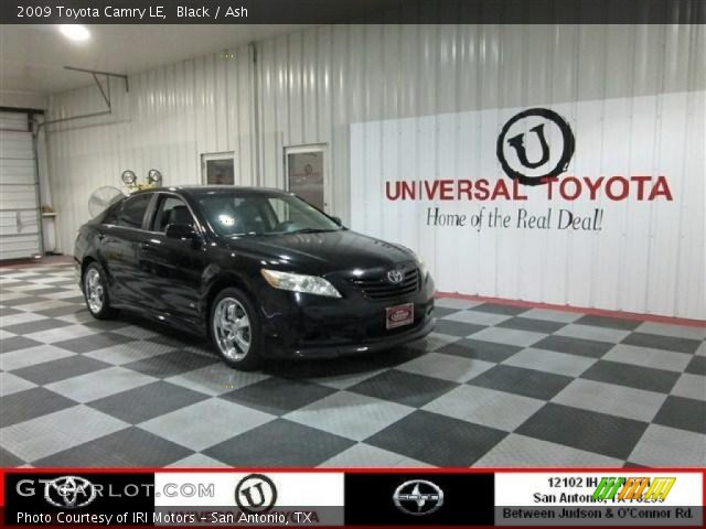 2009 Toyota Camry LE in Black