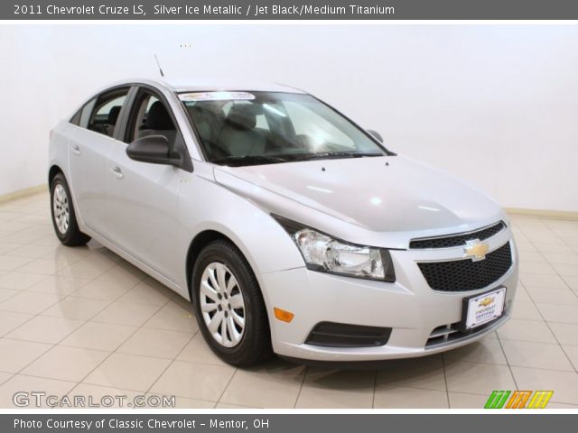 2011 Chevrolet Cruze LS in Silver Ice Metallic