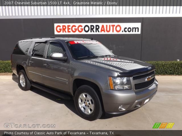 2007 Chevrolet Suburban 1500 LT 4x4 in Graystone Metallic