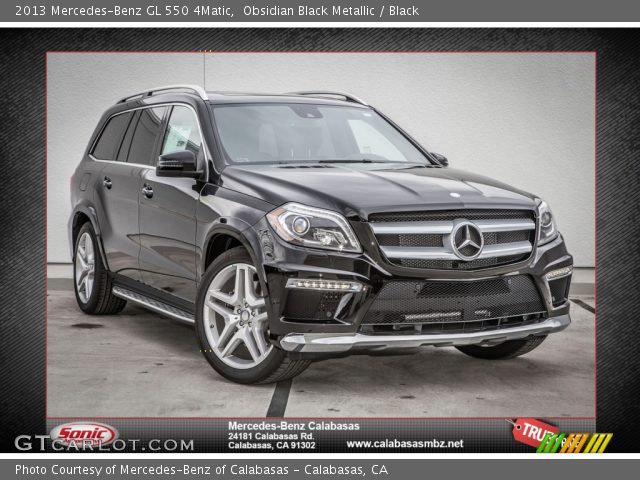 2013 Mercedes-Benz GL 550 4Matic in Obsidian Black Metallic