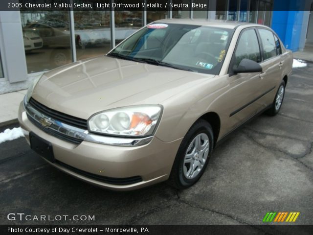 2005 Chevrolet Malibu Sedan in Light Driftwood Metallic