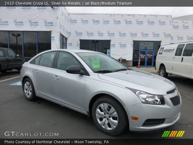 2013 Chevrolet Cruze LS in Silver Ice Metallic