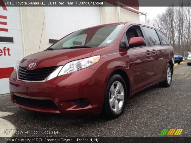 2011 Toyota Sienna LE in Salsa Red Pearl