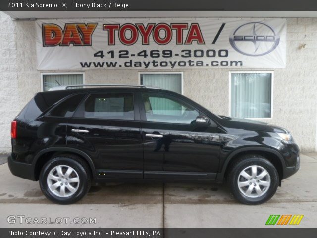 2011 Kia Sorento LX in Ebony Black