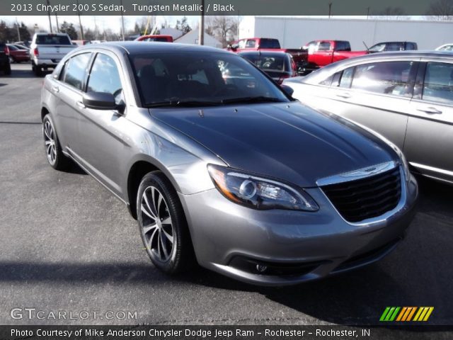 2013 Chrysler 200 S Sedan in Tungsten Metallic