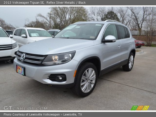 2013 Volkswagen Tiguan SE in Reflex Silver Metallic