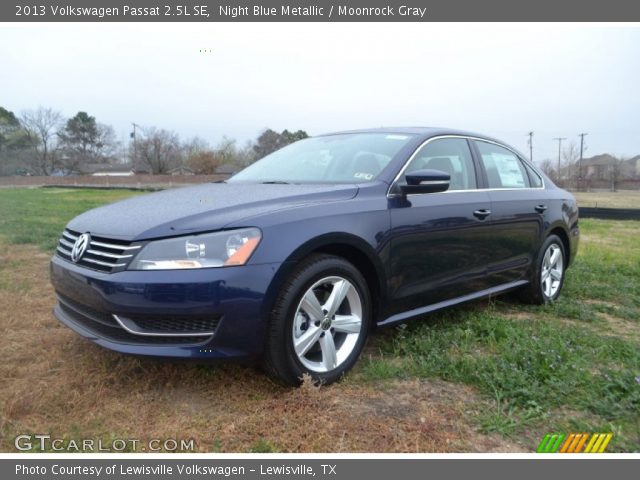 2013 Volkswagen Passat 2.5L SE in Night Blue Metallic