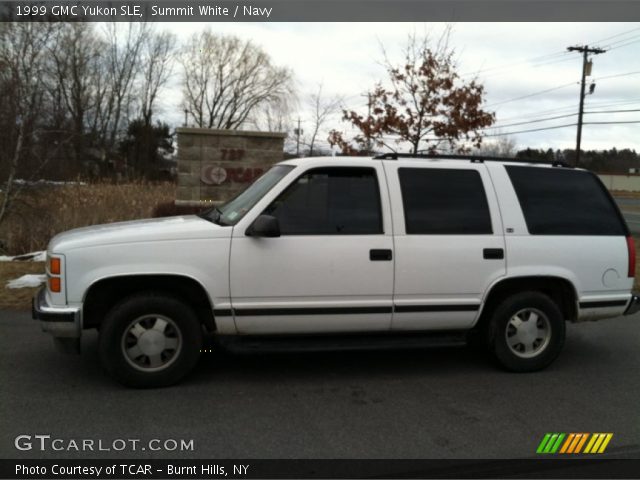 1999 GMC Yukon SLE in Summit White