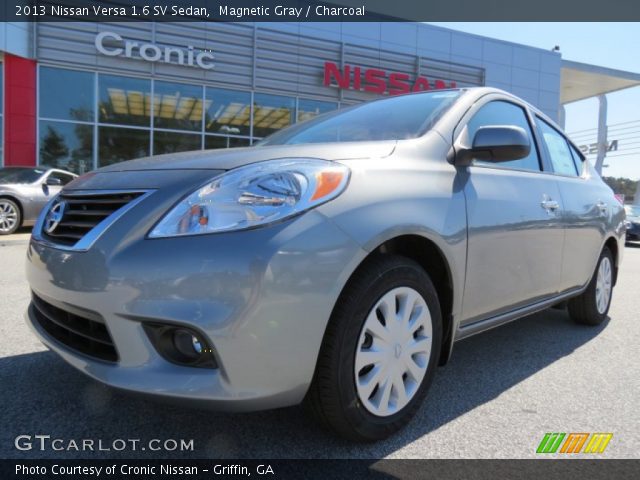 2013 Nissan Versa 1.6 SV Sedan in Magnetic Gray