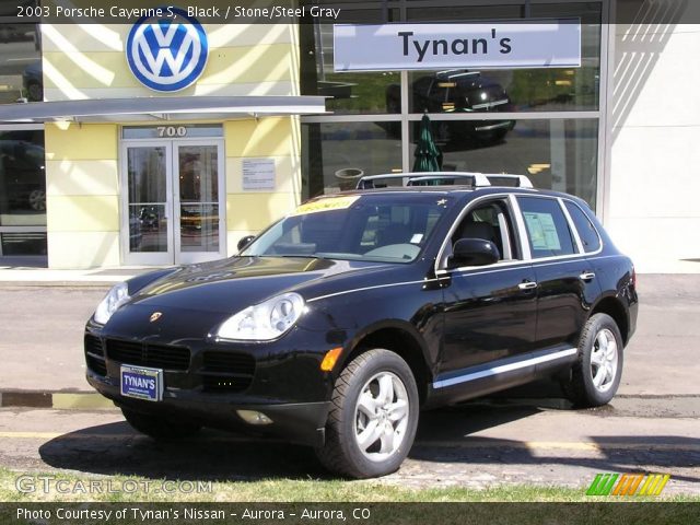 2003 Porsche Cayenne S in Black