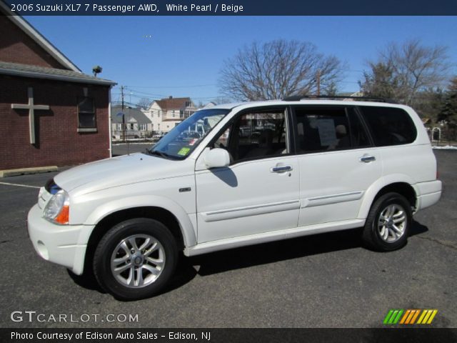 2006 Suzuki XL7 7 Passenger AWD in White Pearl