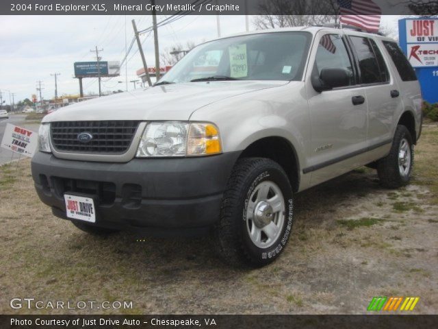2004 Ford Explorer XLS in Mineral Grey Metallic