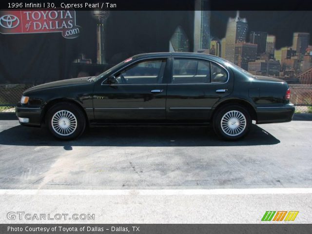 1996 Infiniti I 30 in Cypress Pearl