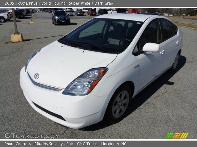 2009 Toyota Prius Hybrid Touring in Super White