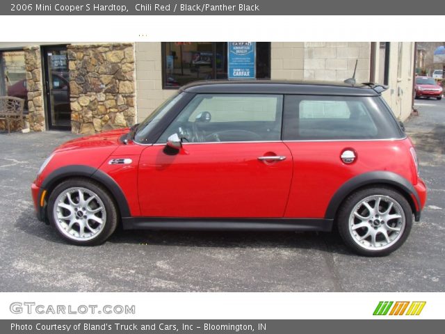 2006 Mini Cooper S Hardtop in Chili Red
