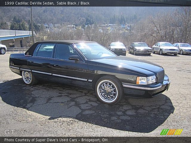 1999 Cadillac DeVille Sedan in Sable Black