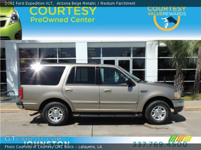 2002 Ford Expedition XLT in Arizona Beige Metallic
