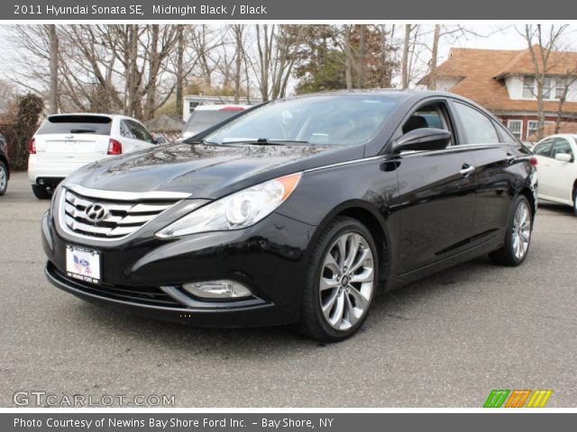 2011 Hyundai Sonata SE in Midnight Black