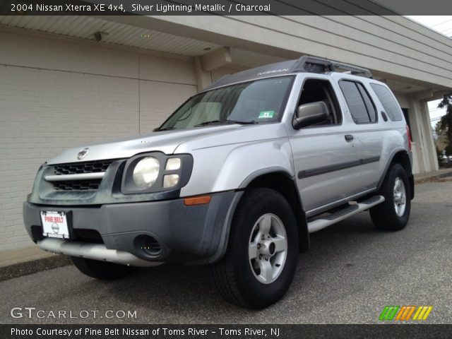 2004 Nissan Xterra XE 4x4 in Silver Lightning Metallic