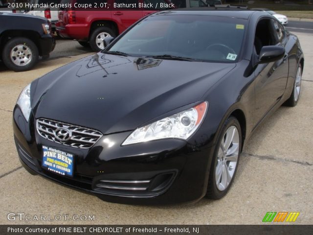 2010 Hyundai Genesis Coupe 2.0T in Bathurst Black