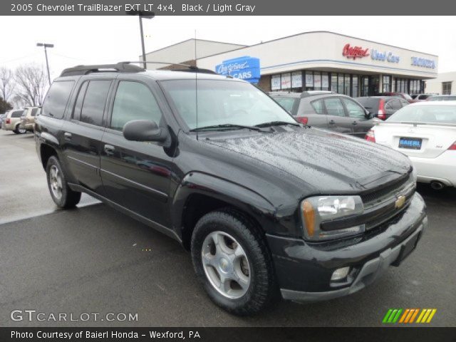 2005 Chevrolet TrailBlazer EXT LT 4x4 in Black