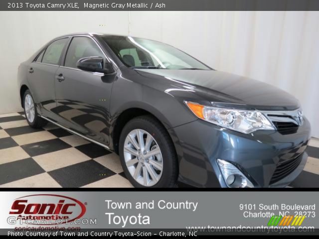 2013 Toyota Camry XLE in Magnetic Gray Metallic
