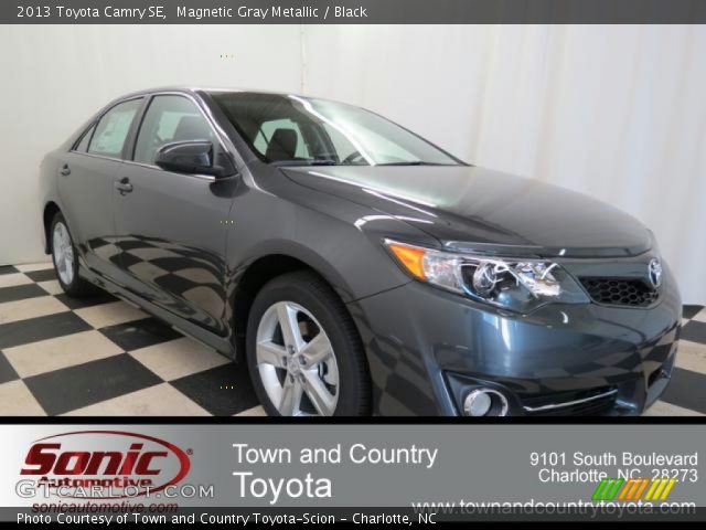 2013 Toyota Camry SE in Magnetic Gray Metallic
