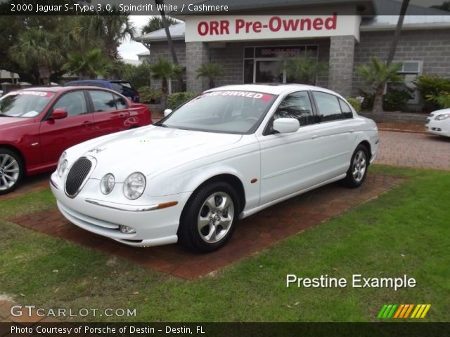 2000 Jaguar S-Type 3.0 in Spindrift White