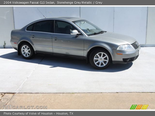 2004 Volkswagen Passat GLS Sedan in Stonehenge Grey Metallic