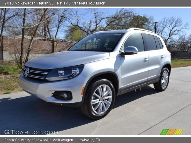 2013 Volkswagen Tiguan SE in Reflex Silver Metallic