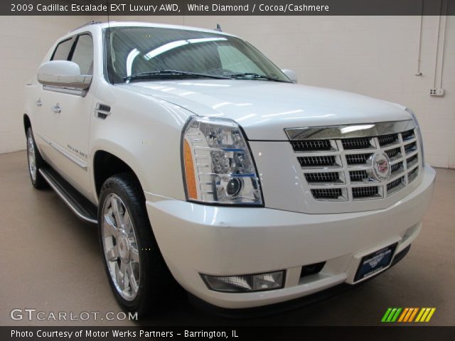 2009 Cadillac Escalade EXT Luxury AWD in White Diamond