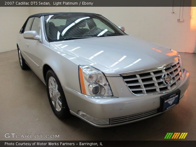2007 Cadillac DTS Sedan in Light Platinum