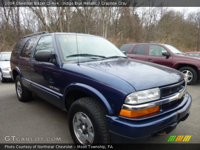 2004 Chevrolet Blazer LS 4x4 in Indigo Blue Metallic