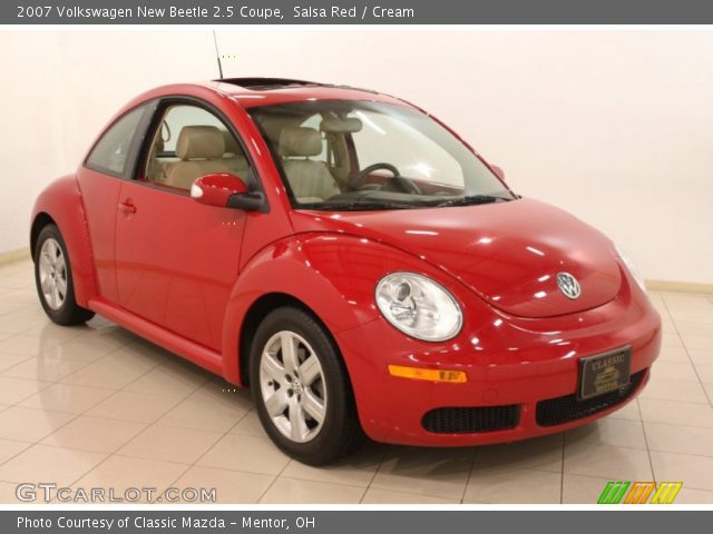 2007 Volkswagen New Beetle 2.5 Coupe in Salsa Red