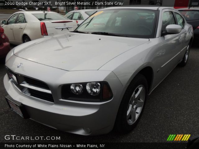 2010 Dodge Charger SXT in Bright Silver Metallic